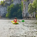 Oustal Laval Couette-café