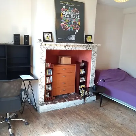 Couette-café Oustal Laval