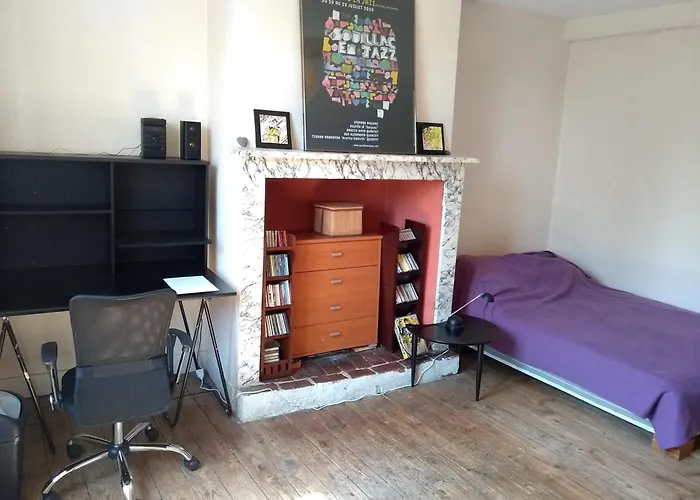 Couette-café Oustal Laval